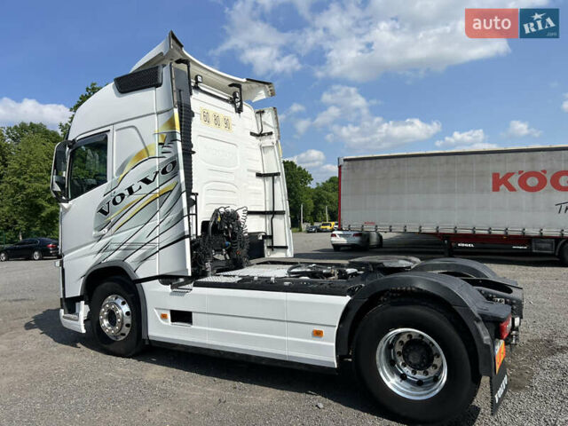Вольво FH 13, объемом двигателя 0 л и пробегом 682 тыс. км за 48495 $, фото 8 на Automoto.ua