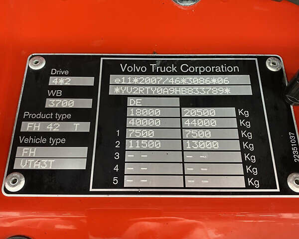 Вольво FH 13, объемом двигателя 0 л и пробегом 630 тыс. км за 44768 $, фото 50 на Automoto.ua