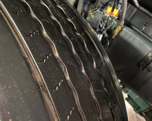 Вольво FH 13, объемом двигателя 0 л и пробегом 630 тыс. км за 44768 $, фото 3 на Automoto.ua