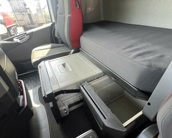 Вольво FH 13, объемом двигателя 0 л и пробегом 682 тыс. км за 48495 $, фото 50 на Automoto.ua