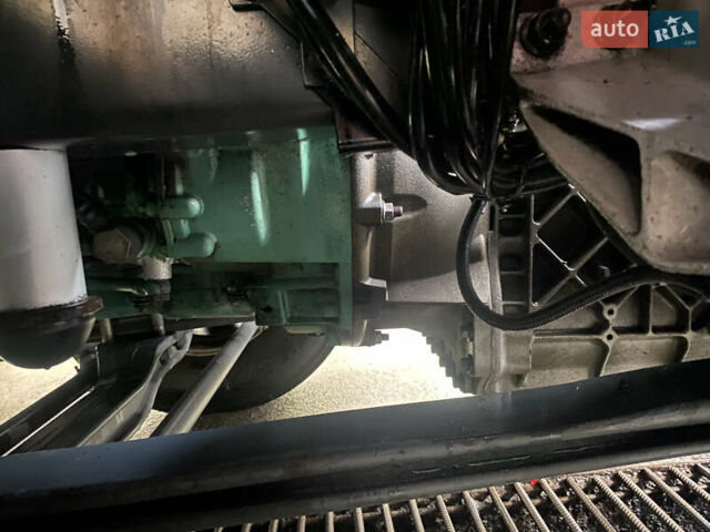 Вольво FH 13, объемом двигателя 0 л и пробегом 630 тыс. км за 44768 $, фото 16 на Automoto.ua