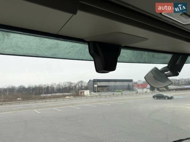 Вольво FH 13, объемом двигателя 0 л и пробегом 700 тыс. км за 44760 $, фото 17 на Automoto.ua