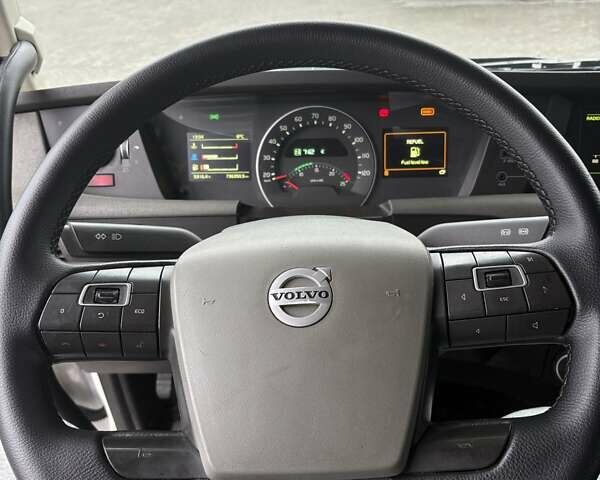 Вольво FH 13, объемом двигателя 0 л и пробегом 720 тыс. км за 46999 $, фото 27 на Automoto.ua