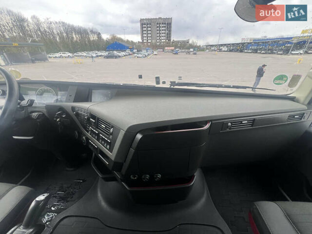Вольво FH 13, объемом двигателя 0 л и пробегом 700 тыс. км за 48900 $, фото 40 на Automoto.ua