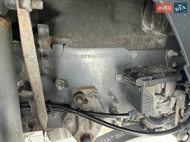 Вольво FH 13, объемом двигателя 0 л и пробегом 700 тыс. км за 44760 $, фото 8 на Automoto.ua