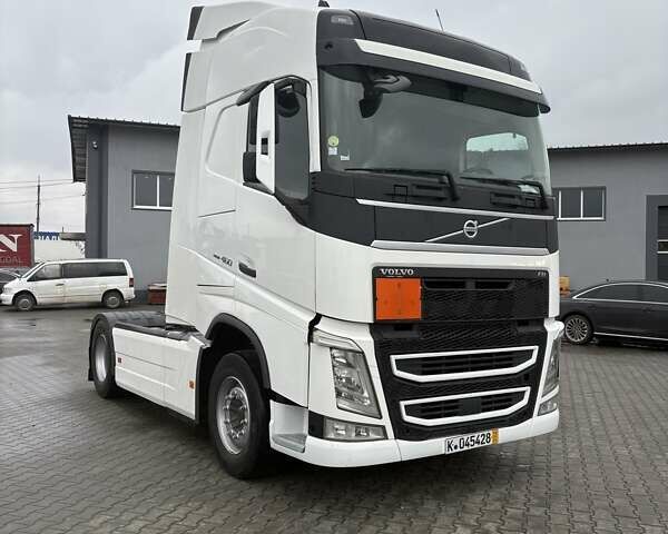 Вольво FH 13, объемом двигателя 0 л и пробегом 720 тыс. км за 46999 $, фото 4 на Automoto.ua