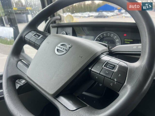 Вольво FH 13, объемом двигателя 0 л и пробегом 700 тыс. км за 48900 $, фото 42 на Automoto.ua