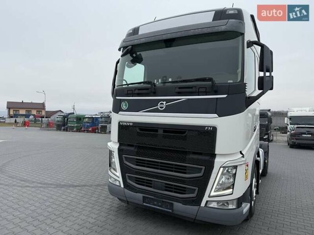 Вольво FH 13, объемом двигателя 0 л и пробегом 700 тыс. км за 44760 $, фото 1 на Automoto.ua