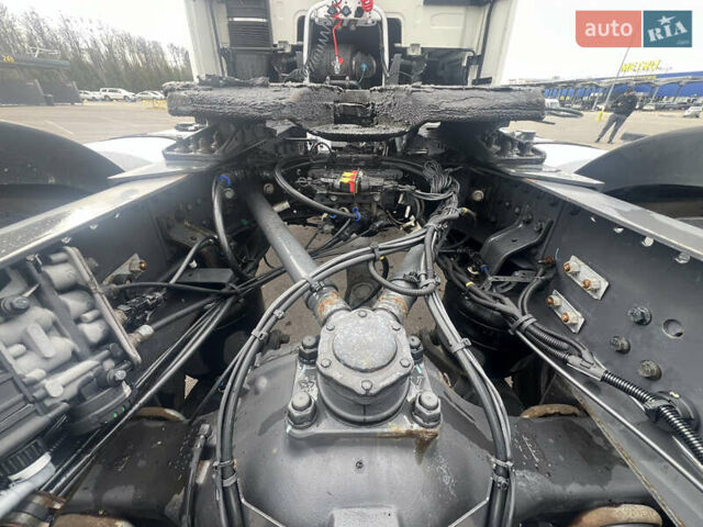 Вольво FH 13, объемом двигателя 0 л и пробегом 700 тыс. км за 48900 $, фото 17 на Automoto.ua