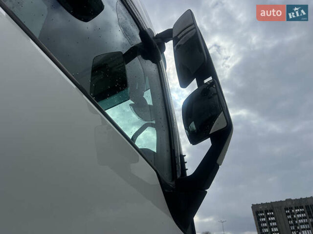 Вольво FH 13, объемом двигателя 0 л и пробегом 700 тыс. км за 48900 $, фото 22 на Automoto.ua