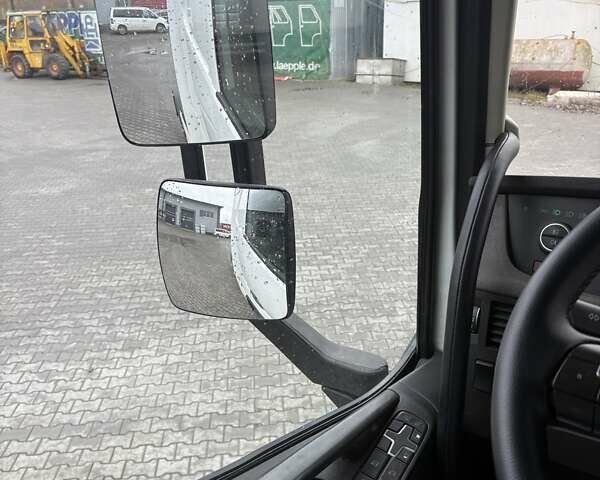 Вольво FH 13, объемом двигателя 0 л и пробегом 720 тыс. км за 46999 $, фото 30 на Automoto.ua