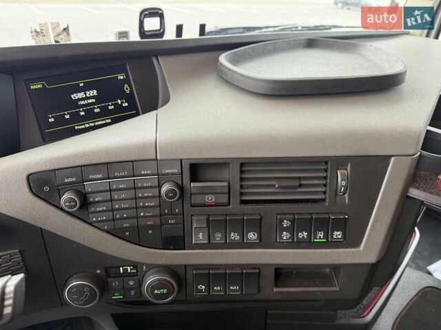 Вольво FH 13, объемом двигателя 0 л и пробегом 700 тыс. км за 44760 $, фото 18 на Automoto.ua