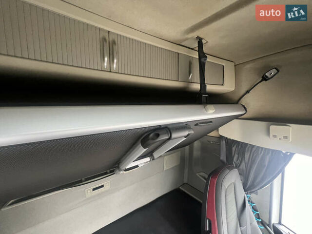 Вольво FH 13, объемом двигателя 0 л и пробегом 700 тыс. км за 48900 $, фото 44 на Automoto.ua