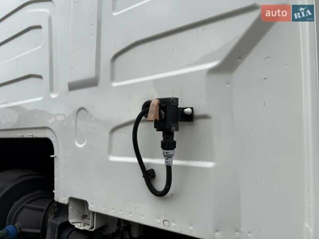 Вольво FH 13, об'ємом двигуна 0 л та пробігом 660 тис. км за 54471 $, фото 8 на Automoto.ua