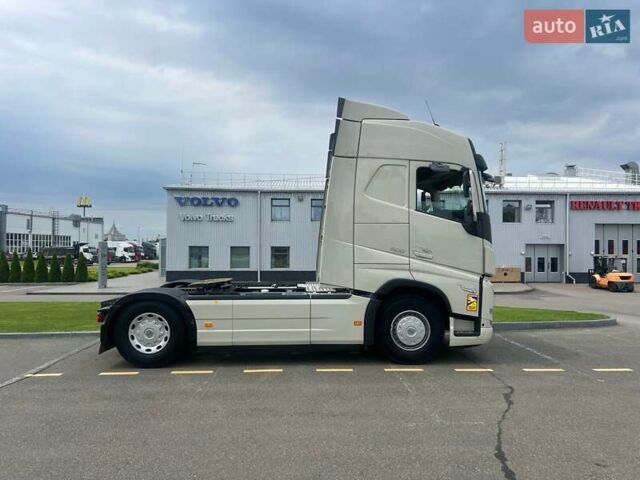 Вольво FH 13, объемом двигателя 0 л и пробегом 384 тыс. км за 93303 $, фото 5 на Automoto.ua
