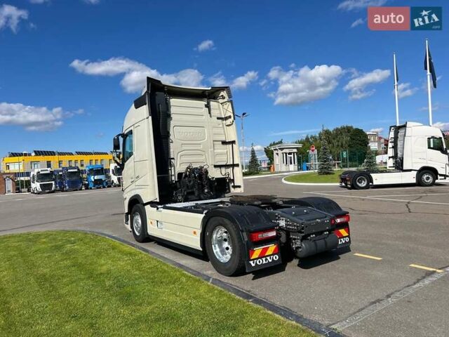 Вольво FH 13, объемом двигателя 0 л и пробегом 380 тыс. км за 93303 $, фото 7 на Automoto.ua