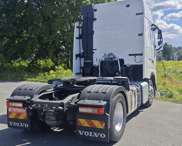 Вольво FH 13, об'ємом двигуна 0 л та пробігом 210 тис. км за 98000 $, фото 2 на Automoto.ua