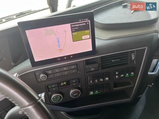 Вольво FH 13, объемом двигателя 0 л и пробегом 377 тыс. км за 102000 $, фото 14 на Automoto.ua