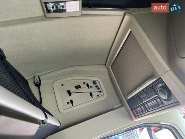 Вольво FH 13, объемом двигателя 0 л и пробегом 377 тыс. км за 102000 $, фото 17 на Automoto.ua