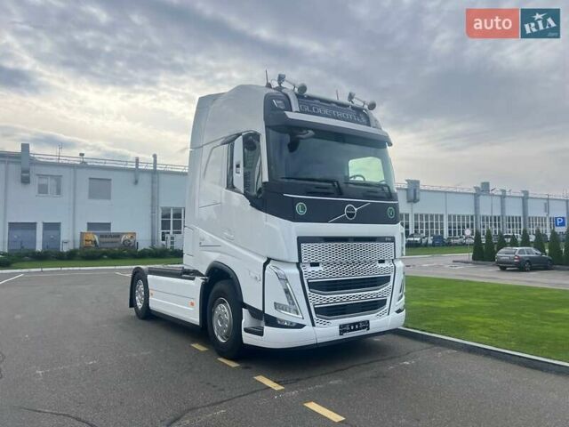 Вольво FH 13, объемом двигателя 0 л и пробегом 2 тыс. км за 132262 $, фото 2 на Automoto.ua