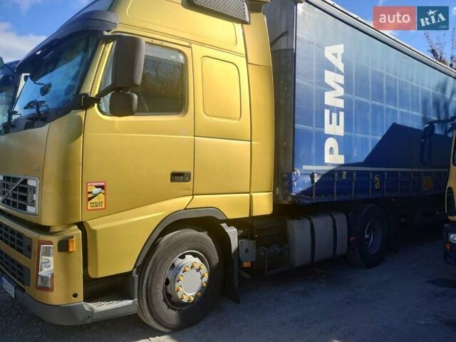 Жовтий Вольво FH 13, об'ємом двигуна 12.78 л та пробігом 2 тис. км за 9500 $, фото 2 на Automoto.ua