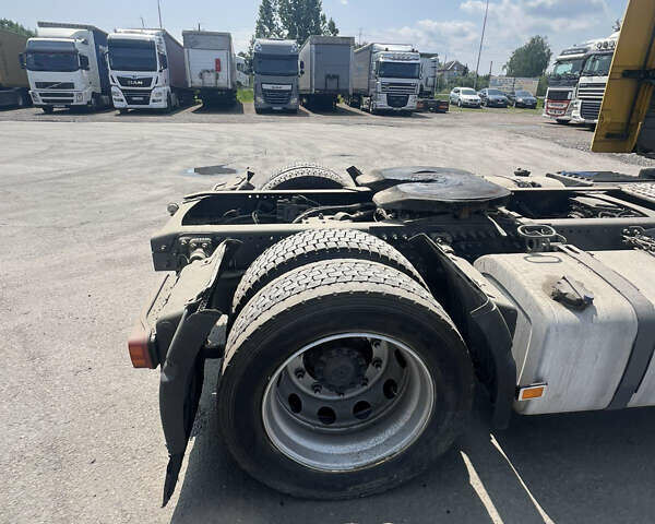 Жовтий Вольво FH 13, об'ємом двигуна 12.6 л та пробігом 1 тис. км за 10800 $, фото 7 на Automoto.ua