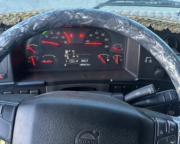 Желтый Вольво FH 13, объемом двигателя 0 л и пробегом 100 тыс. км за 14700 $, фото 11 на Automoto.ua