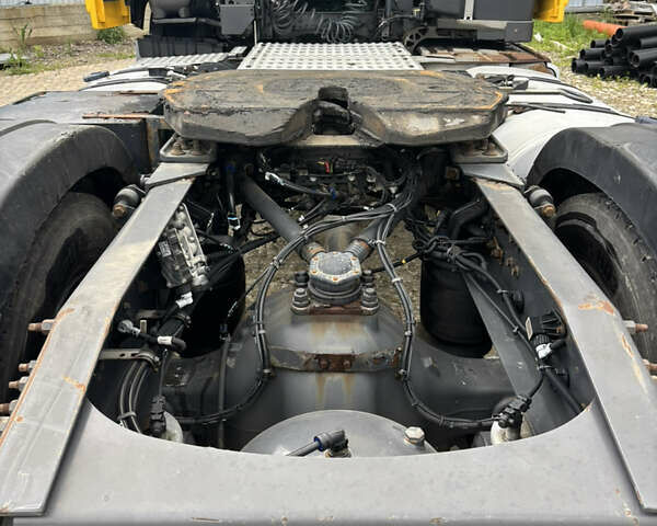 Желтый Вольво FH 13, объемом двигателя 12.9 л и пробегом 963 тыс. км за 38500 $, фото 17 на Automoto.ua