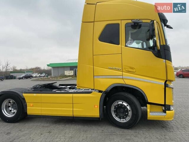 Желтый Вольво FH 13, объемом двигателя 0 л и пробегом 930 тыс. км за 42900 $, фото 12 на Automoto.ua
