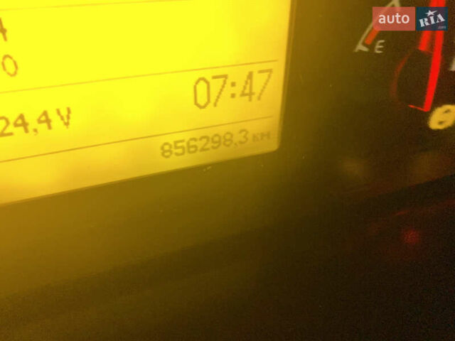 Серый Вольво FH 13, объемом двигателя 12.9 л и пробегом 856 тыс. км за 10500 $, фото 7 на Automoto.ua