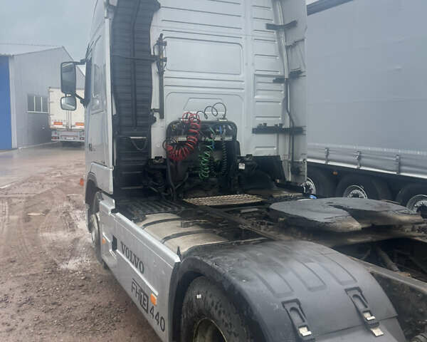Сірий Вольво FH 13, об'ємом двигуна 12.77 л та пробігом 1 тис. км за 13500 $, фото 15 на Automoto.ua