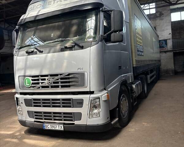 Вольво FH 13 2008 в Львове на Automoto.ua Серый Вольво FH 13, объемом двигателя 0 л и пробегом 1 тыс. км за 15500 $, фото 2 на Automoto.ua