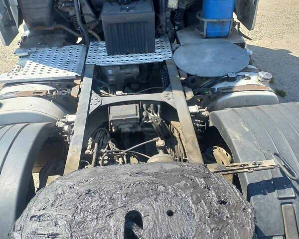 Сірий Вольво FH 13, об'ємом двигуна 0 л та пробігом 1 тис. км за 23000 $, фото 10 на Automoto.ua