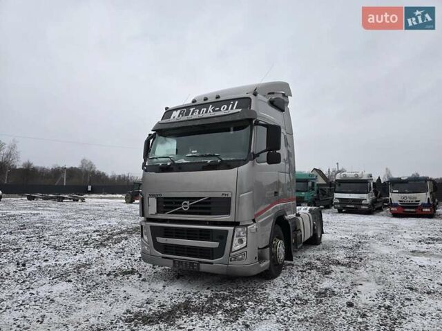 Сірий Вольво FH 13, об'ємом двигуна 13 л та пробігом 100 тис. км за 21900 $, фото 30 на Automoto.ua