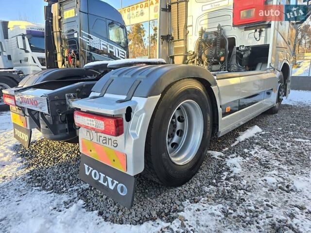 Серый Вольво FH 13, объемом двигателя 13 л и пробегом 960 тыс. км за 36894 $, фото 9 на Automoto.ua