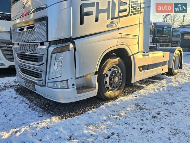 Серый Вольво FH 13, объемом двигателя 13 л и пробегом 960 тыс. км за 36894 $, фото 21 на Automoto.ua