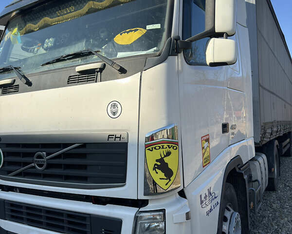 Сірий Вольво FH 13, об'ємом двигуна 12.78 л та пробігом 1000 тис. км за 10000 $, фото 61 на Automoto.ua