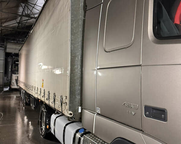 Серый Вольво FH 13, объемом двигателя 12.78 л и пробегом 1 тыс. км за 20000 $, фото 2 на Automoto.ua