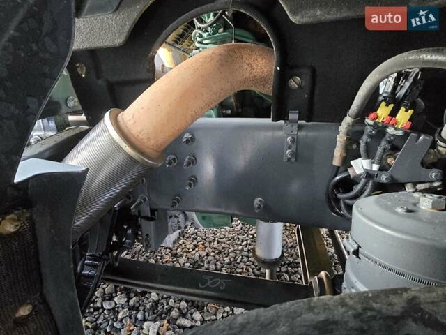 Серый Вольво FH 13, объемом двигателя 13 л и пробегом 960 тыс. км за 36894 $, фото 32 на Automoto.ua