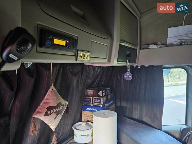 Серый Вольво FH 13, объемом двигателя 12.78 л и пробегом 905 тыс. км за 35000 $, фото 4 на Automoto.ua