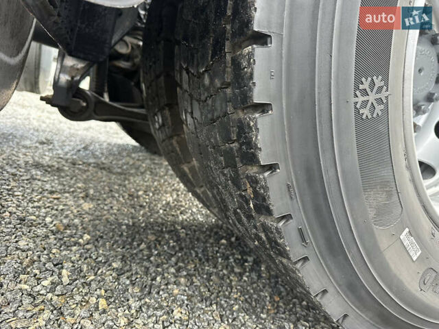 Сірий Вольво FH 13, об'ємом двигуна 12.9 л та пробігом 821 тис. км за 41900 $, фото 39 на Automoto.ua