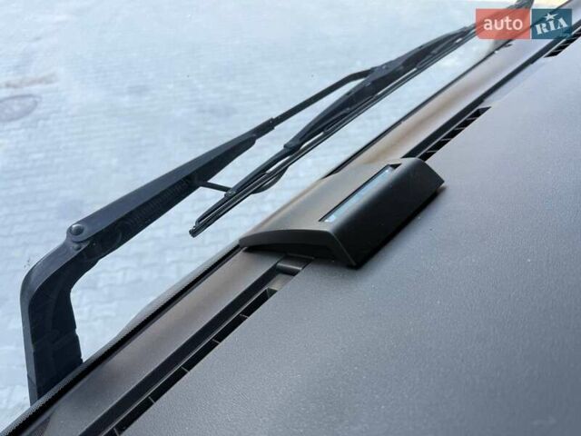 Серый Вольво FH 13, объемом двигателя 0 л и пробегом 780 тыс. км за 48999 $, фото 162 на Automoto.ua