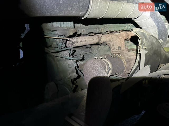 Сірий Вольво FH 13, об'ємом двигуна 12.9 л та пробігом 820 тис. км за 42900 $, фото 27 на Automoto.ua