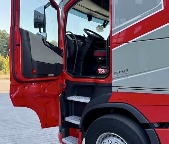 Серый Вольво FH 13, объемом двигателя 0 л и пробегом 780 тыс. км за 48999 $, фото 138 на Automoto.ua
