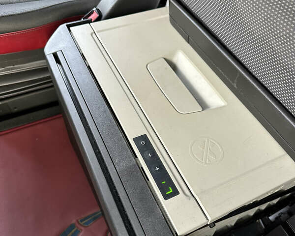 Сірий Вольво FH 13, об'ємом двигуна 12.9 л та пробігом 820 тис. км за 42900 $, фото 34 на Automoto.ua