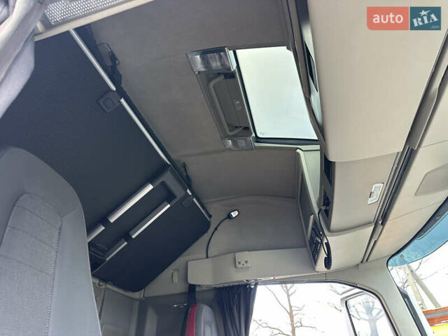 Сірий Вольво FH 13, об'ємом двигуна 12.9 л та пробігом 821 тис. км за 41900 $, фото 54 на Automoto.ua