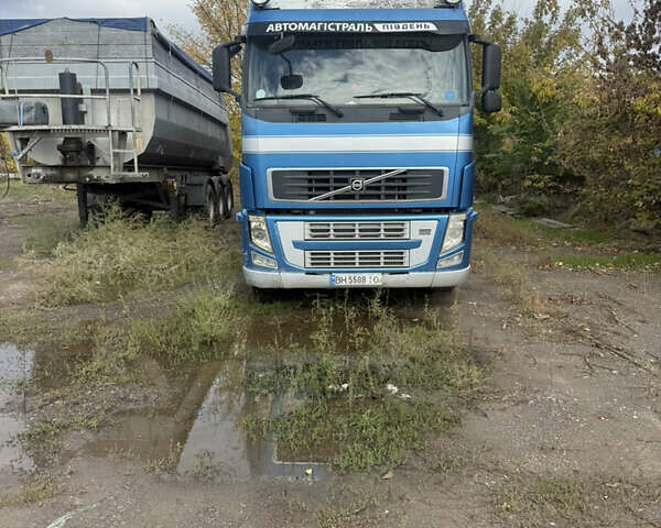 Синий Вольво FH 13, объемом двигателя 12.6 л и пробегом 130 тыс. км за 30000 $, фото 1 на Automoto.ua