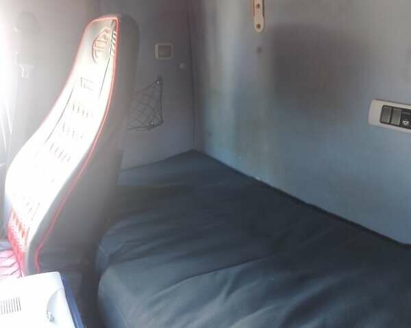 Синий Вольво FH 13, объемом двигателя 12.78 л и пробегом 1 тыс. км за 21000 $, фото 10 на Automoto.ua