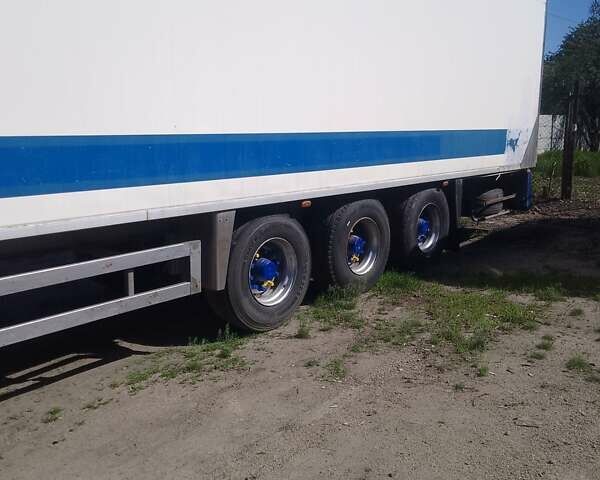 Синий Вольво FH 13, объемом двигателя 12.78 л и пробегом 1 тыс. км за 21000 $, фото 2 на Automoto.ua