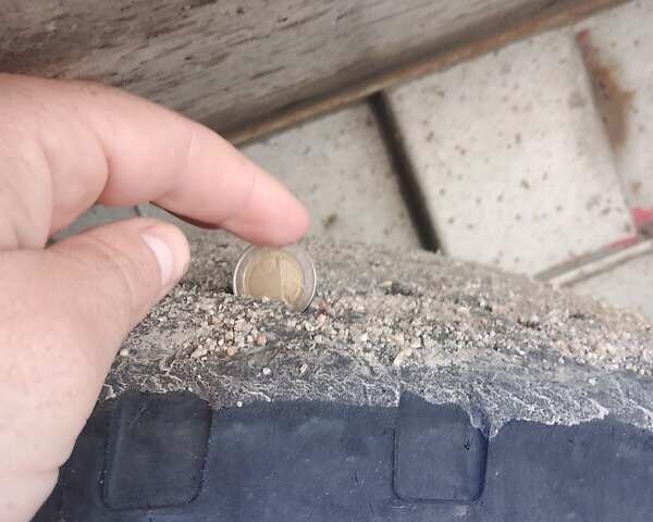 Синий Вольво FH 13, объемом двигателя 12.78 л и пробегом 1 тыс. км за 21000 $, фото 5 на Automoto.ua